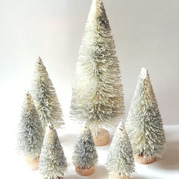 8 Mini Glittery Metallic Silver Miniature Sisal Bottle Brush Christmas Xmas Tree - Picture 2 of 2